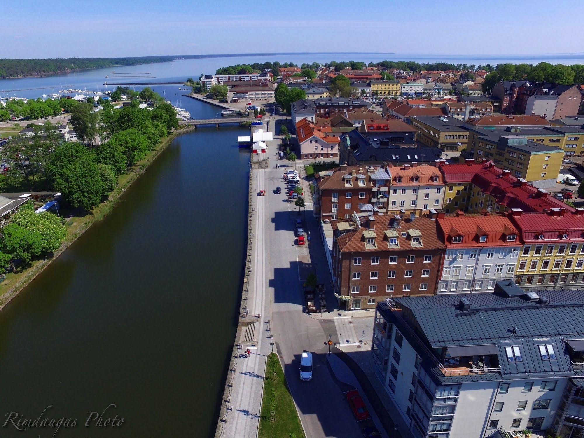 Strand Hotell Vänersborg Kültér fotó